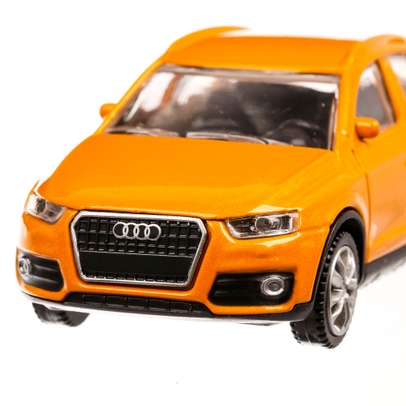 Audi Q3 2018, macheta  suv, scara 1:43, portocaliu, Rastar