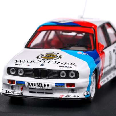 BMW M3 (E30) #15 R. Ravaglia DTM 1992, macheta auto, scara 1:43, alb, CMR