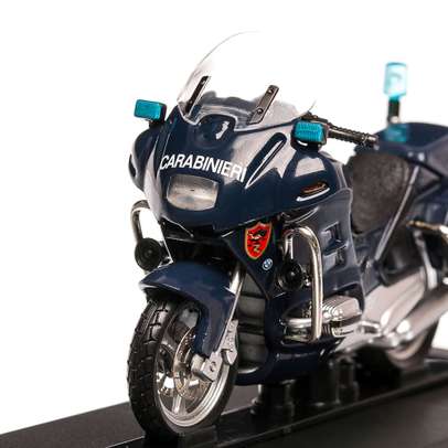 BMW R 850 RT Carabinieri, macheta motocicleta scara 1:24, albastru inchis, Magazine Models