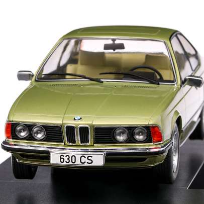 BMW Seria 6 E24 1976, macheta auto, scara 1:18, verde deschis, MCG