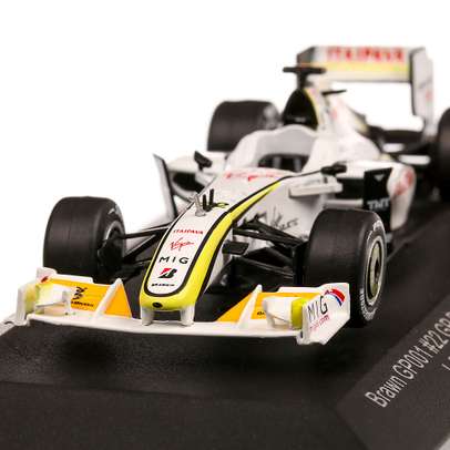 Brawn BGP 001 #22 J.Button Brasilien GP World Champion F1 2009, macheta auto, scara 1:43, alb, CMR