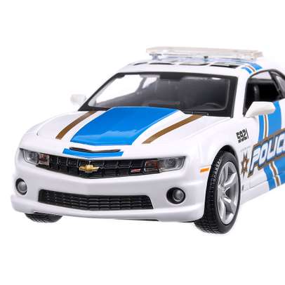 Chevrolet Camaro RS Police (USA) 2010, macheta 1:24, alb cu albastru, Maisto
