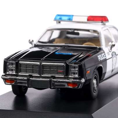 Dodge Monaco Police 1977, macheta auto, scara 1:43, alb cu negru, GreenLight