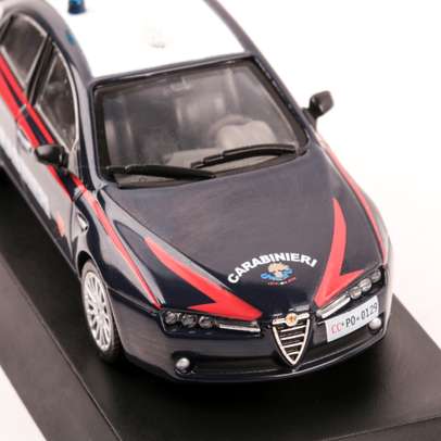 Alfa Romeo159 Carabinieri 2006, macheta auto scara 1:43, albastru inchis, blister de plastic, Magazine models