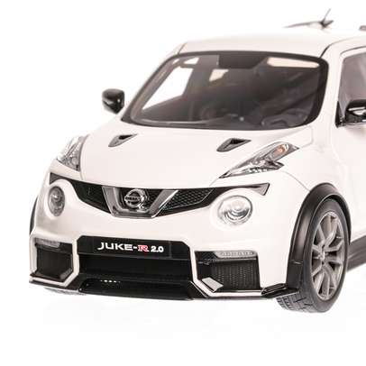Nissan JUKE R 2.0 2016, macheta auto scara 1:18, alb, AUTOart