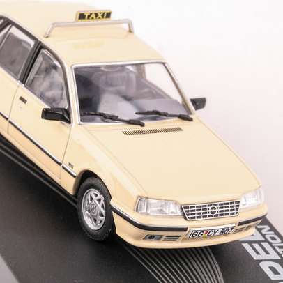 Opel Senator A2, 1982, macheta auto TAXI-1