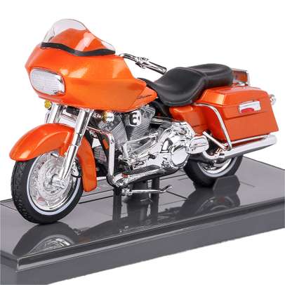 Macheta moto Harley Davidson FLTR Road Glide 2002 scara 1:18, portocaliu metalizat, Maisto