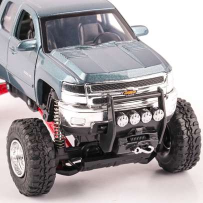 Chevrolet Silverado 2500HD scara 1:32, bleu, monster-truck, New Ray