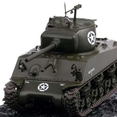 Macheta vehicul militar M4 Sherman M4A3 1945 scara 1:72 verde Magazine Models-4