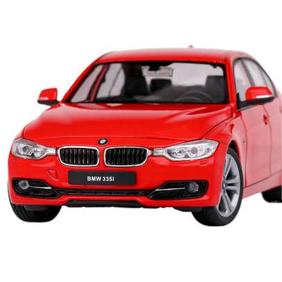Macheta auto BMW 335i (F30) 2014 scara 1:24 rosu