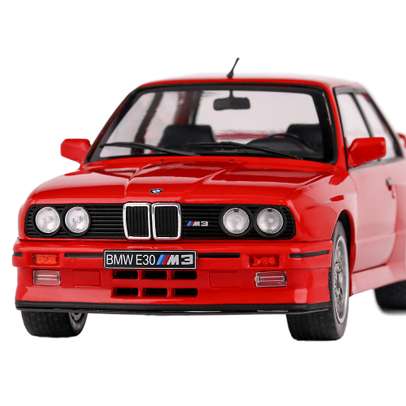 Macheta auto BMW M3 E30 1986 rosu 1:18 Solido