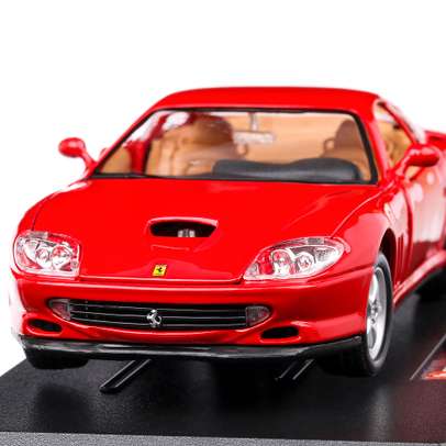 Macheta auto Ferrari 550 Maranello 2000, scara 1:24, rosu, Bburago