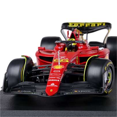 Macheta auto Ferrari F1-75 No.55 F1 C.Sainz 2022 1:18 Special Edition