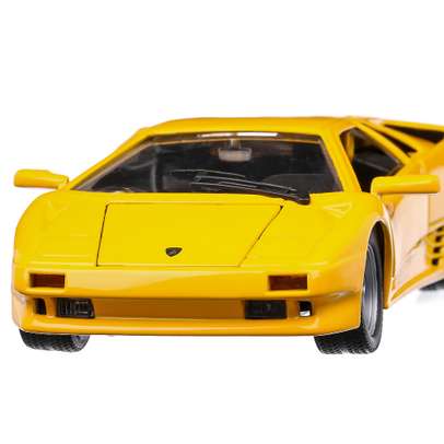 Macheta auto Lamborghini Diablo 1995 scara 1:24 galben Welly