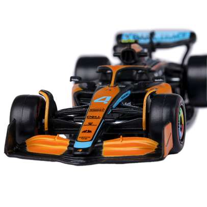 Macheta auto McLaren MCL36 2022 #4 F1 Norris Bburago