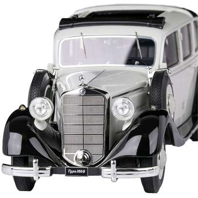 Macheta auto Mercedes-Benz 260D Pullman Landaulet 1936 scara 1:18 gri Triple9