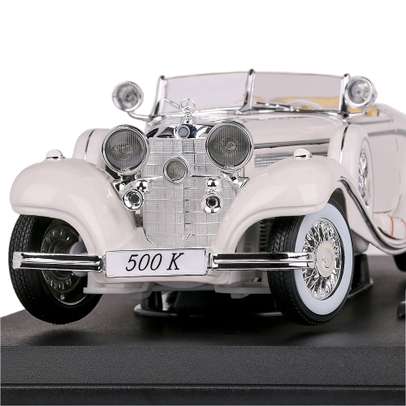 Macheta auto Mercedes-Benz 500K Type Special Roadster 1936 1:18
