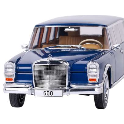 Macheta auto Mercedes-Benz 600 (W100) Pullman 1969 1:18