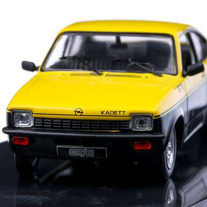 Macheta auto Opel Kadett C Coupe GT-E 1976, scara 1:43, galben cu negru, Ixo