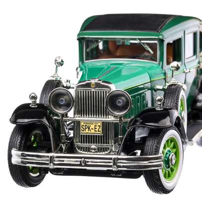 Macheta auto Peerless Master Eight Sedan 1931, scara 1:18, verde, Autoworld
