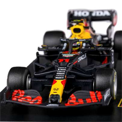 Macheta auto Red Bull Honda RB16B F1 #11 Sergio Perez 2021 scara 1:43 Bburago