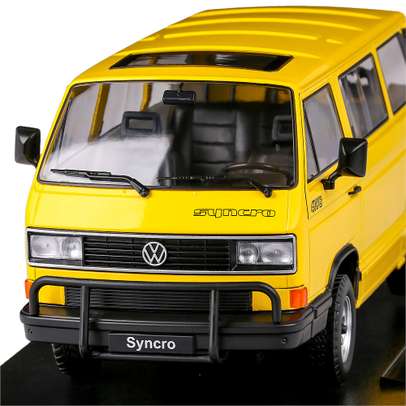 Macheta auto Volkswagen Bus T3 Syncro 1987 scara 1:18 galben KK Scale