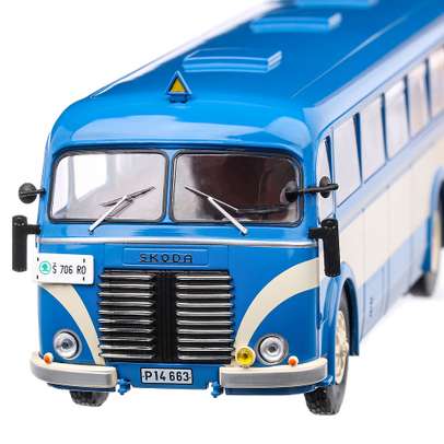 Macheta autobuz Skoda 706 RO 1947, scara 1:43, albastru cu bej, Ixo