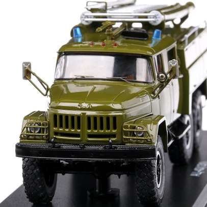 Macheta camion Zil 131 AC-40 Pompieri militari scara 1:43 verde Start Scale Models