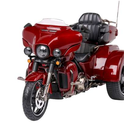 Macheta moto Harley Davidson CVO Tri-Glide Ultra 2021