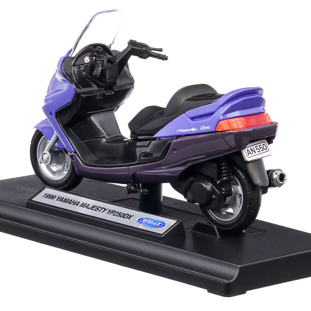 2000 YAMAHA shops YP Majesty 250 Scooter Rare Vitange Figure