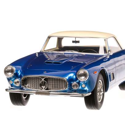 Maserati 3500 GT Touring 1961, macheta  auto, scara 1:18, bleu metalizat, BoS-Models