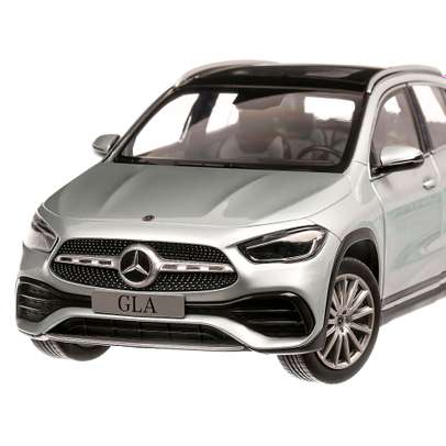 Mercedes-Benz GLA (H247) 2020, macheta  auto, scara 1:18, argintiu, Z Models