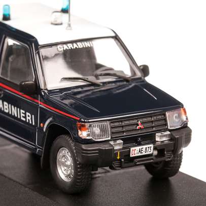 Mitsubishi Pajero Carabinieri 2003, macheta auto, scara 1:43, albastru inchis, Magazine models