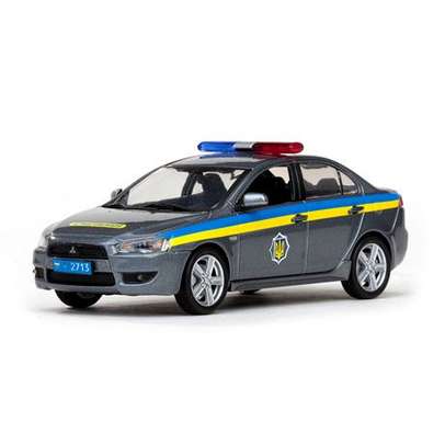 Mitsubishi Lancer Politia Ukraina 2010, macheta auto, scara 1:43, argintiu cu albastru si galben, Vitesse SunStar