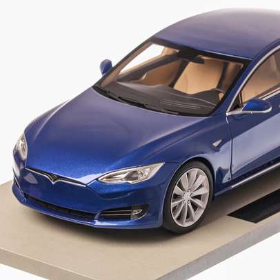 Tesla Model S Facelift 2012, macheta auto scara 1:18, albastru inchis, vitrina plexic, LS Collectibles-5