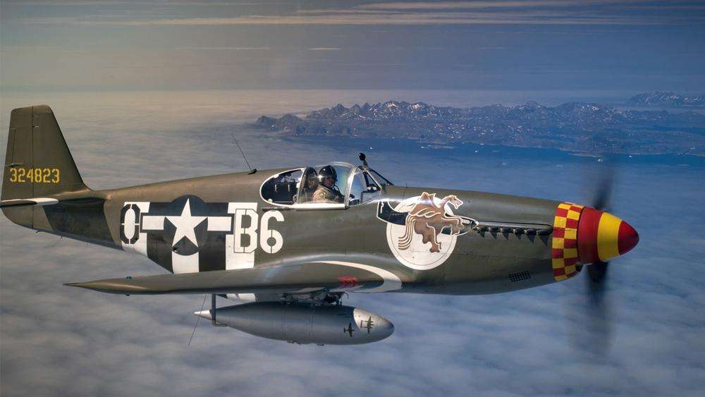 Avionul de vanatoare care a ajutat la castigarea razboiul: Mustang P-51B