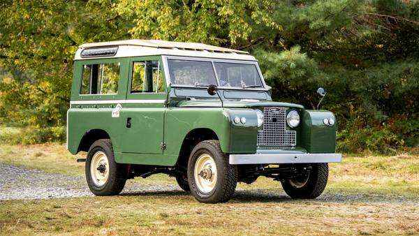 Al doilea cel mai vechi producator de autovehicule cu tractiune integrala: Land Rover